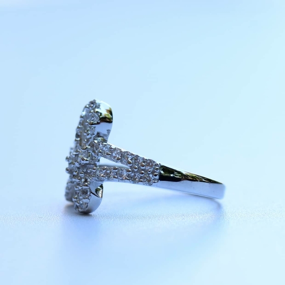 Butterfly style ring - Picture 2 of 2